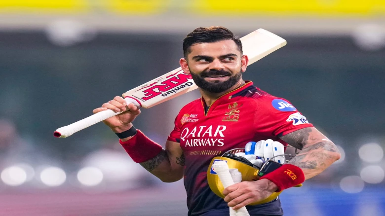 চিন্নাস্বামীতে কোহলির বিশ্বরেকর্ড: টি-টোয়েন্টিতে অনন্য উচ্চতায় ‘কিং কোহলি’